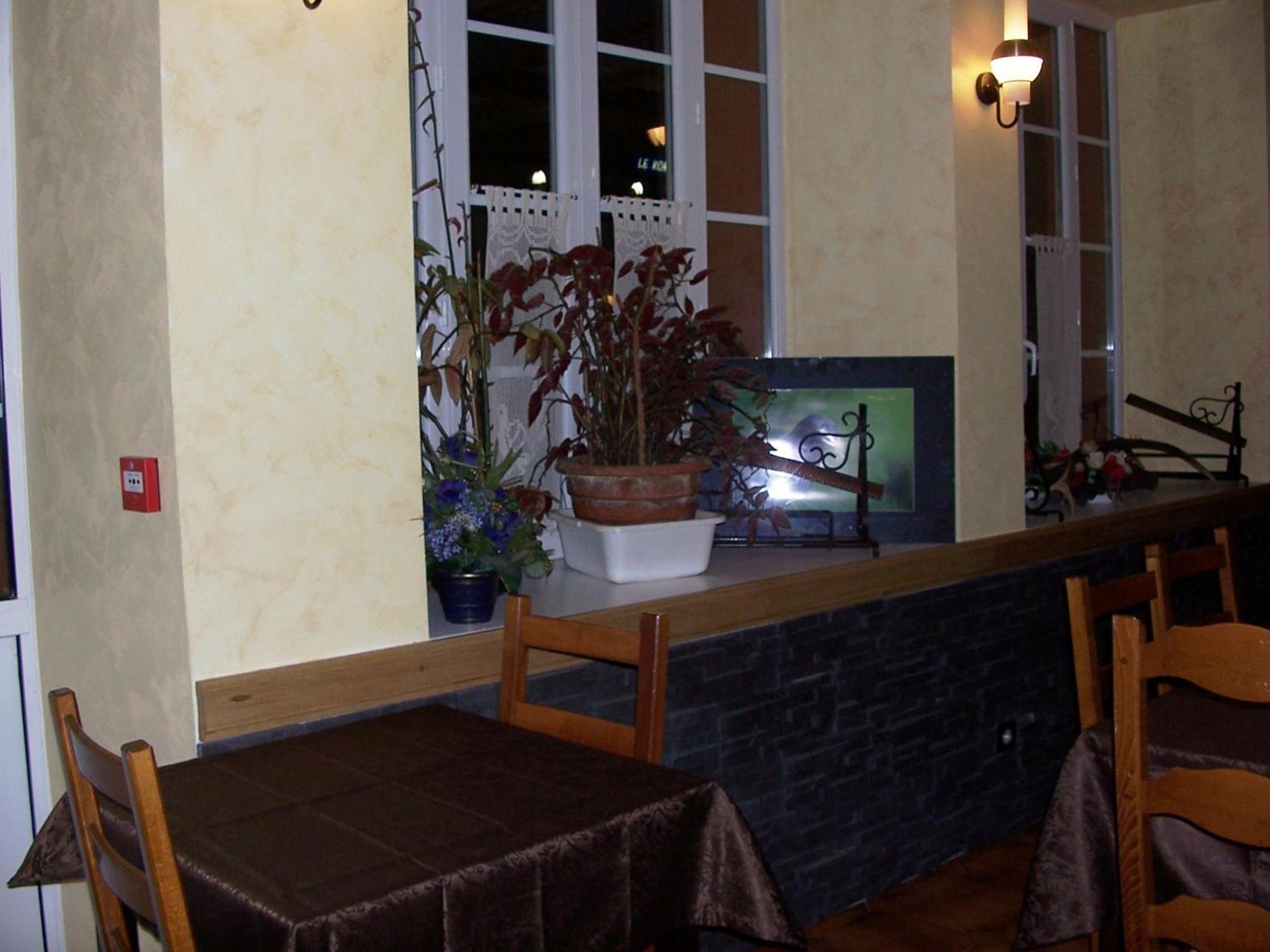La Vieille Auberge Saint-Privat-d'Allier Exterior photo